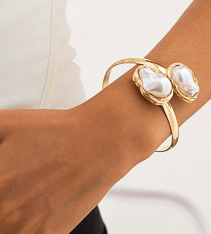 Baroque Pearl Bracelet