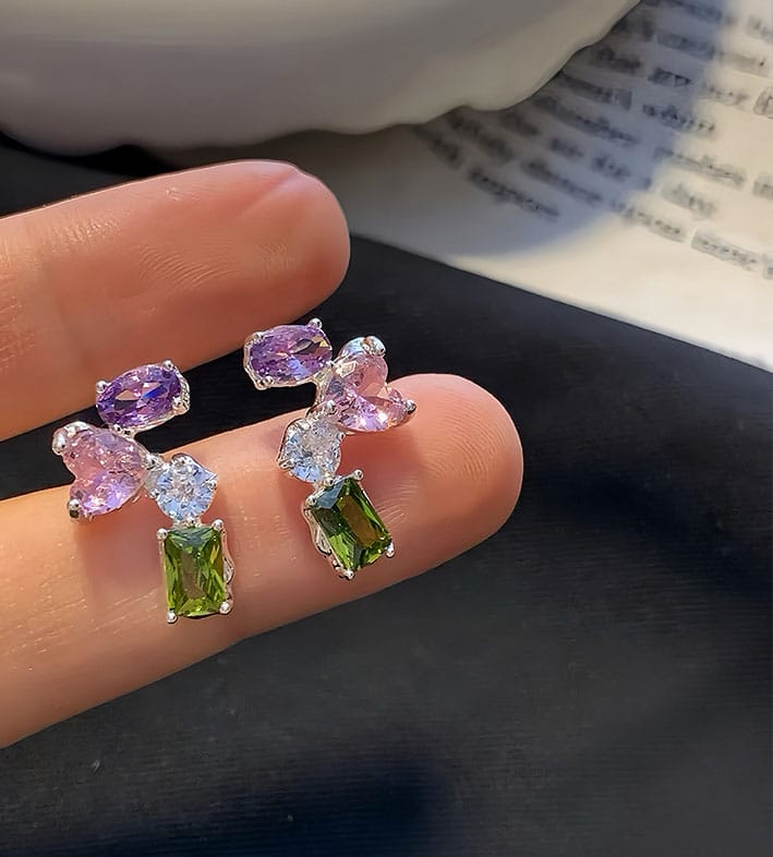 Green Geometric Diamond Flower Earrings