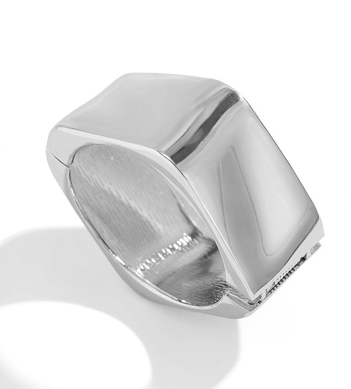 Irregular Wide Glossy Bracelet