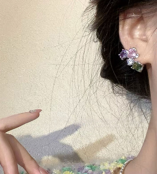 Green Geometric Diamond Flower Earrings