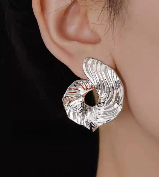 Pleated Irregular Metal Earrings